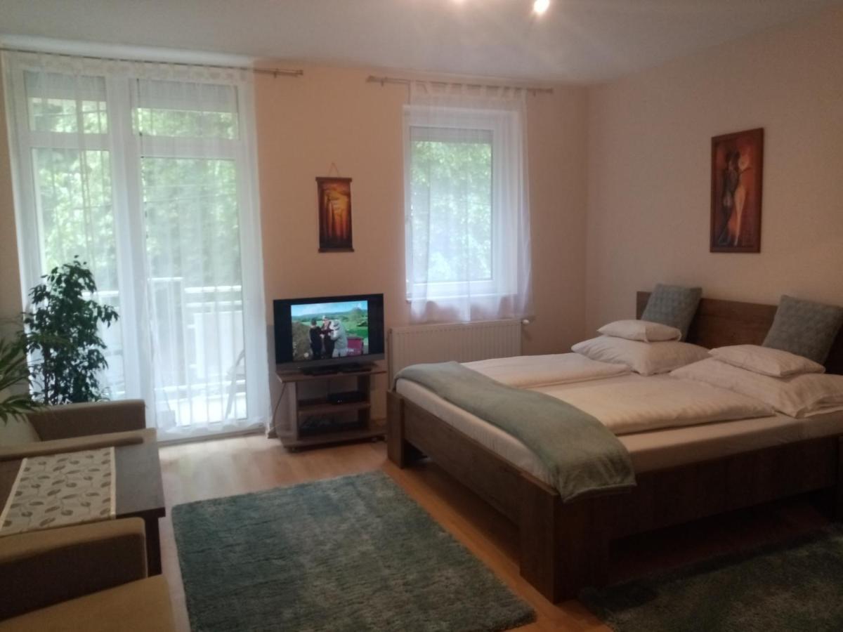 Heviz Lake Apartman Exterior foto